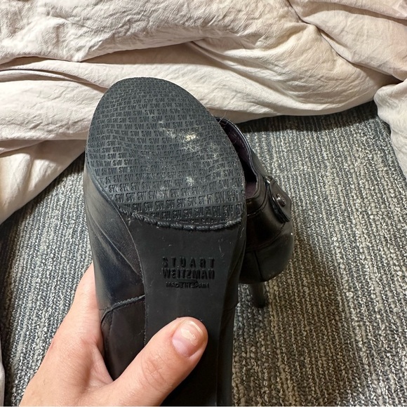 Stuart Weizmann Black Leather Bootie Heels 5.5 - Picture 4 of 6